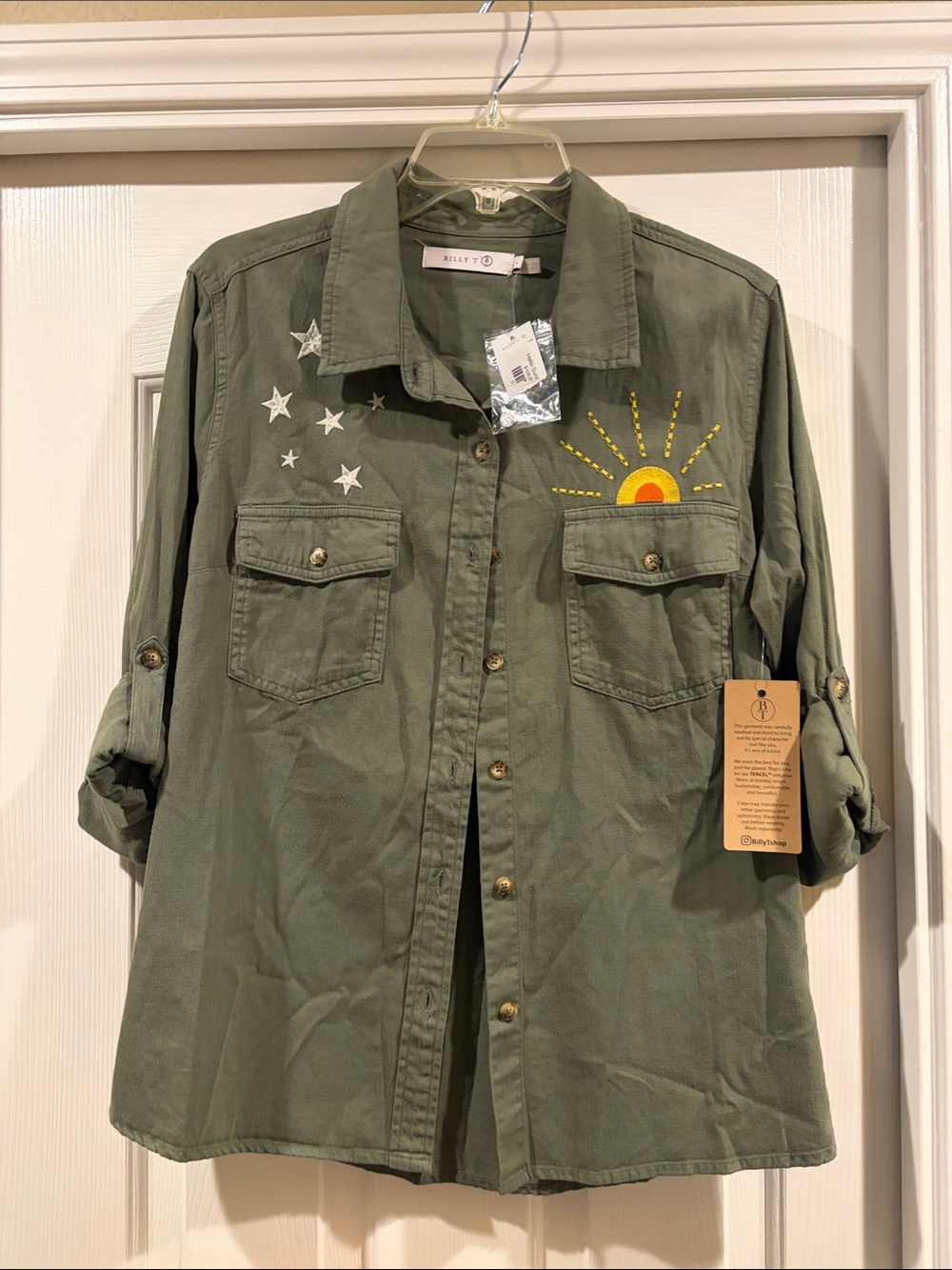Billy T  Green button down Shirt with Sun & Star Embroidery size L NWT $108